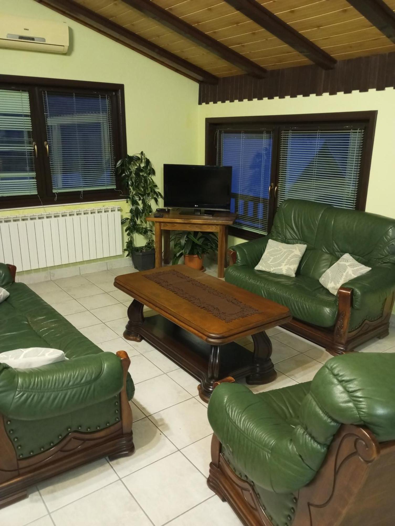 Guesthouse Pavlicic Drežnik Grad Eksteriør billede