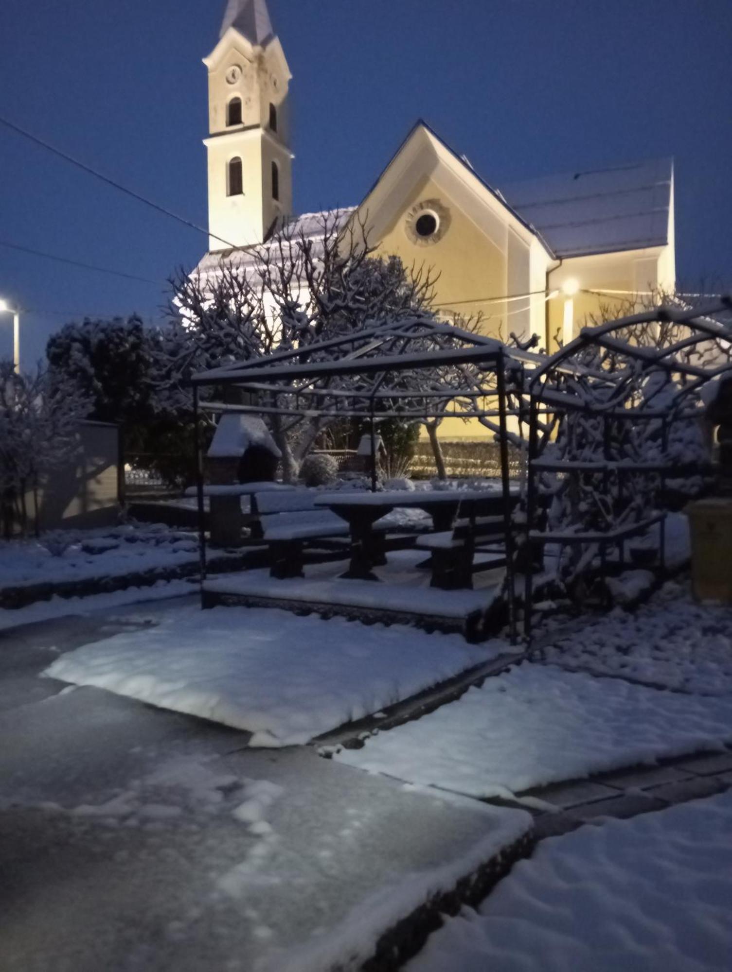Guesthouse Pavlicic Drežnik Grad Eksteriør billede